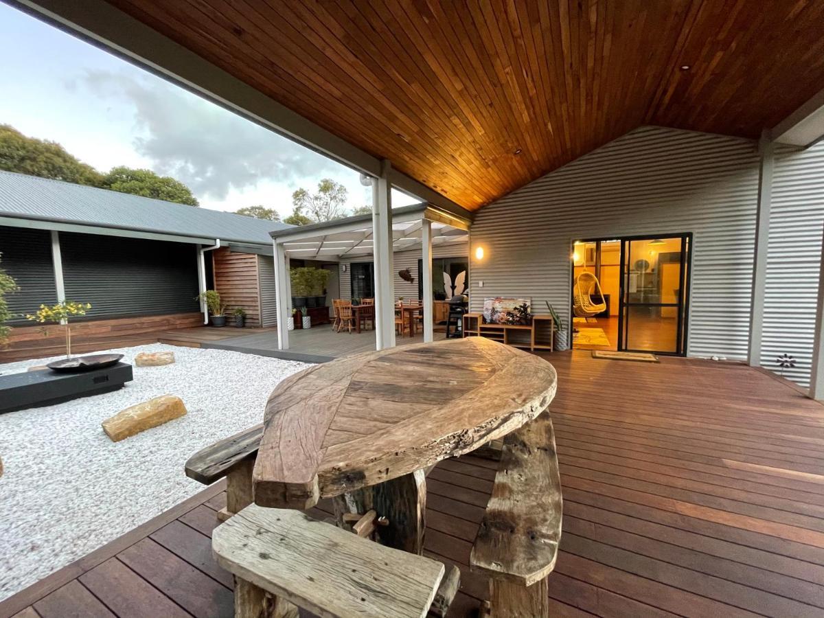 Grape Juice Retreat Rustic Romantic Gateway 5Mins To Beaches & Town Margaret River Eksteriør bilde