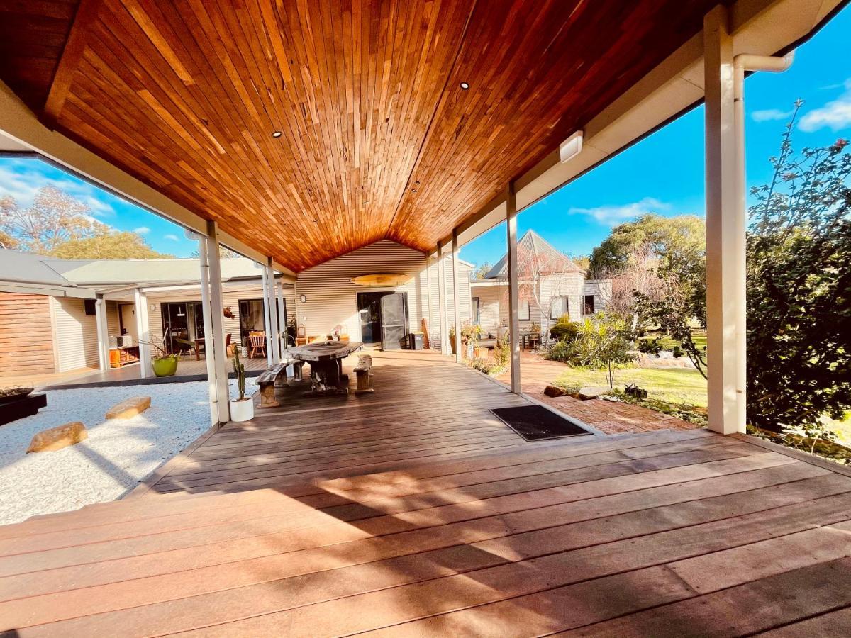 Grape Juice Retreat Rustic Romantic Gateway 5Mins To Beaches & Town Margaret River Eksteriør bilde