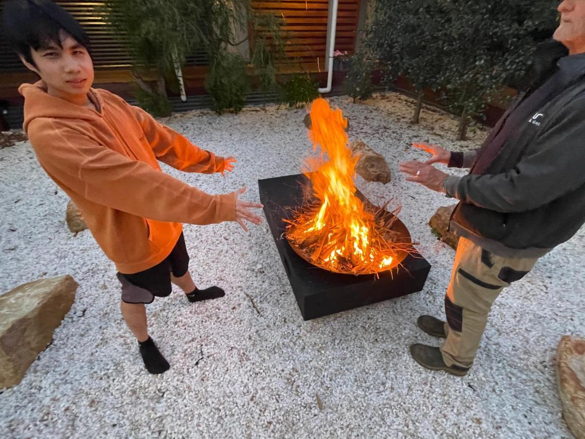 Grape Juice Retreat Rustic Romantic Gateway 5Mins To Beaches & Town Margaret River Eksteriør bilde