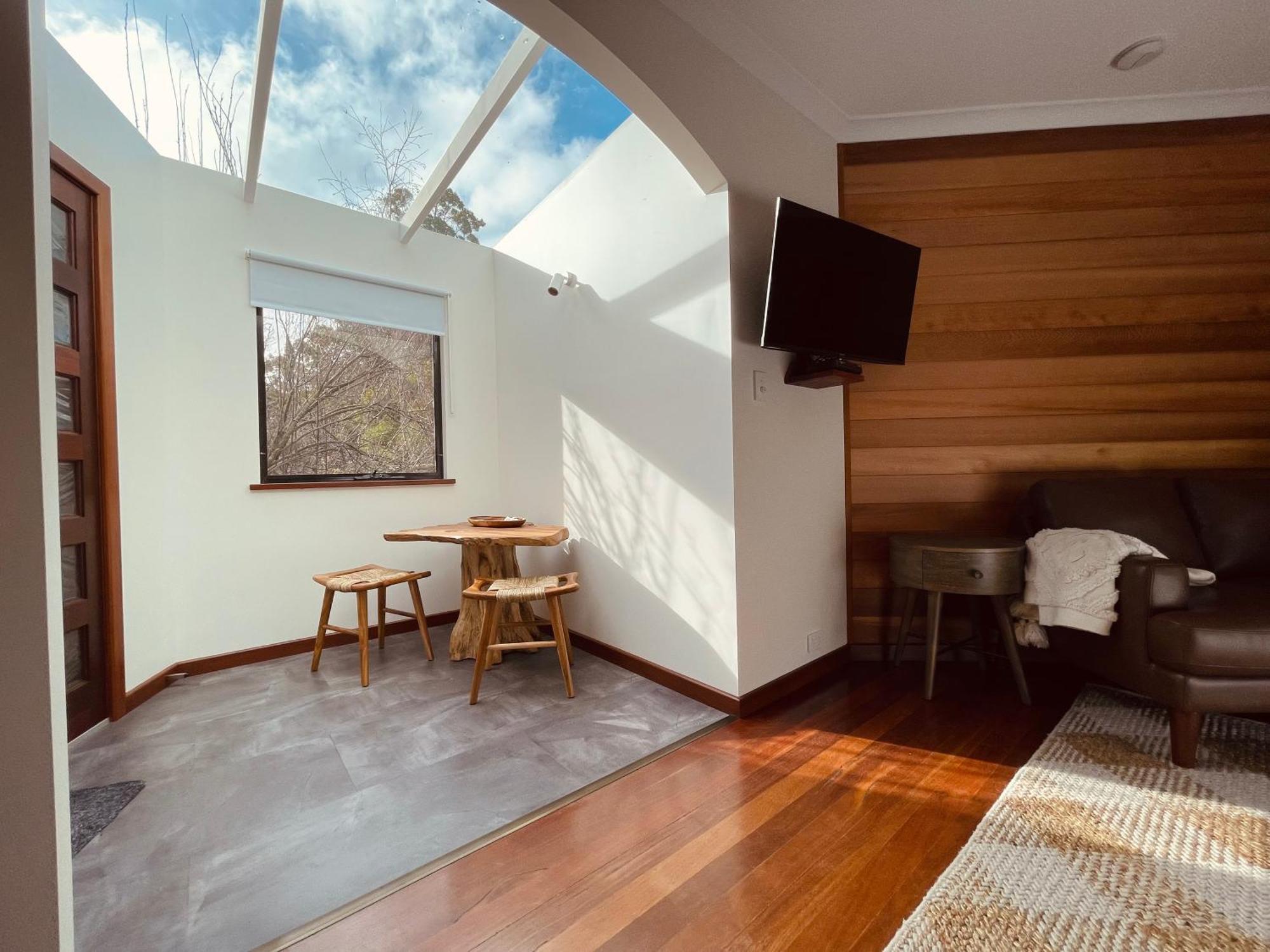 Grape Juice Retreat Rustic Romantic Gateway 5Mins To Beaches & Town Margaret River Eksteriør bilde